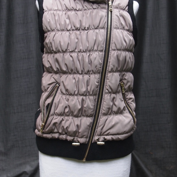 Calvin Klein, Grey/Black Vest - Picture 3 of 13